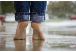 Le massage des pieds : réflexologie et bienfaits sur l’ensemble du corps