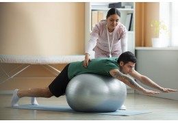Les exercices de kinésithérapie pour améliorer la posture